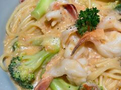 -Lia Cafe Bar Restaurant松山咖啡屋