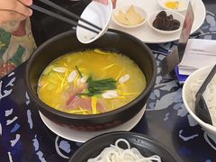 -桥香园过桥米线(国贸店)