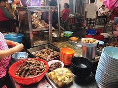 餐具摆设-权记鸭粥粿汁