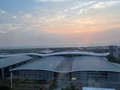 -深圳国际会展中心希尔顿酒店(前海华发冰雪世界店)