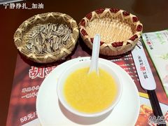 送的小米粥和瓜子-西贝(金桥店)