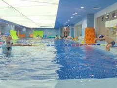 -龙格亲子游泳俱乐部(南宁中心店)