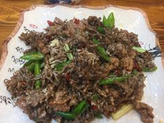 牛肉炒猫爪姑-下梅人家土菜馆(历史文化餐厅度假区店)