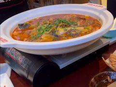 -魏铭鱼头捞饭(晋阳路店)