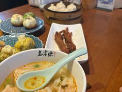 -鑫震源·苏式大虾生煎(山塘街店)