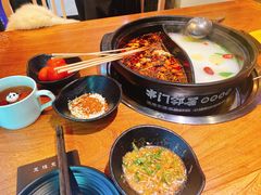 -串门邻居串串火锅(云南南路店)