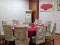 -聚丰园•湖鲜餐厅(阿红私房菜梅石路店)