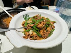 -绿草地·湘菜(7mall店)