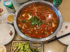 -焱焰鲜锅兔·佳味郑氏·自贡特色菜