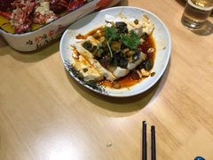 -聚汇三少·龙虾·中餐厅(莫邪路新天地店)
