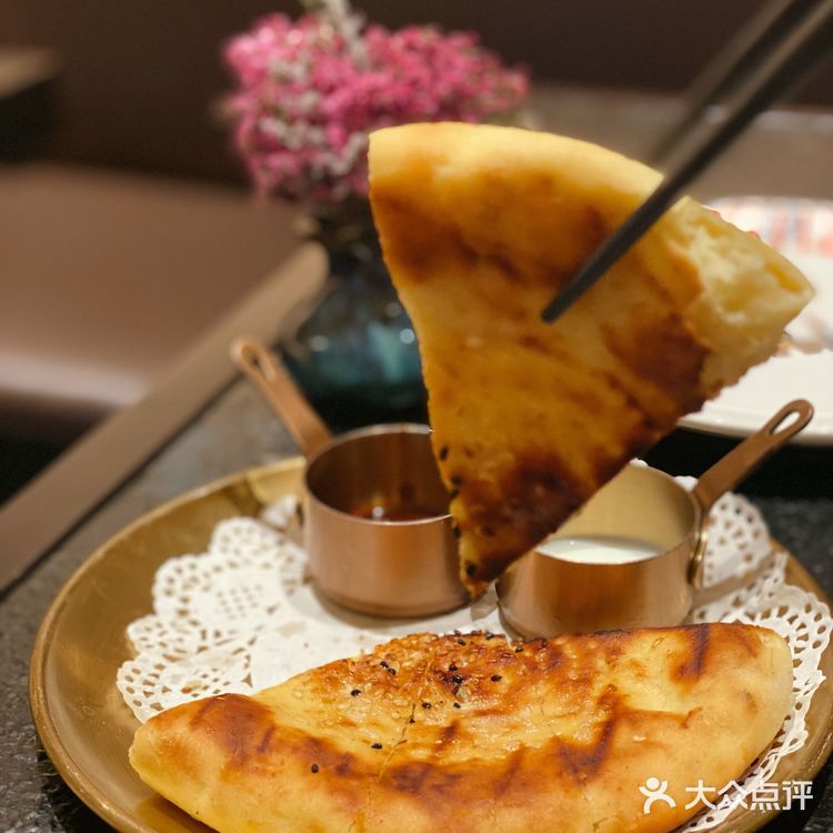 美味的新疆菜｜迷尔喀什秘烤酒馆