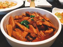 竹笋炖肉-海味世家·家常菜馆(明州里店)