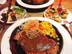 -牛排叔叔自助餐厅(太原万达店)