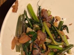 -黄泥岗·地道湖北菜(奥特莱斯店)