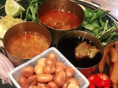 -禄婶鸡煲·打边炉