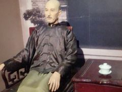 -金石蜡像馆