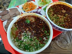 -吾穆勒蓬灰牛肉面·清真(北滨河中路店)