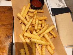 -必胜客(华南摩尔店)