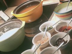 -大中华希尔顿酒店-念自助餐·嗨啤·小龙虾