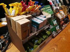 零售区-星巴克(重庆火车北站北广场II店)