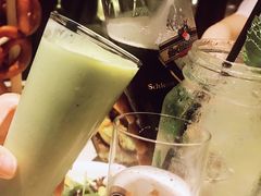 牛油果奶昔-LENBACH兰巴赫西餐啤酒坊(大连东港店)