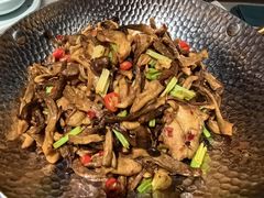 -佬麻雀·剁椒鱼头(京基KK One店)