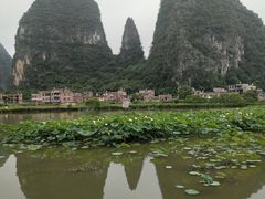 -钟山水墨田园