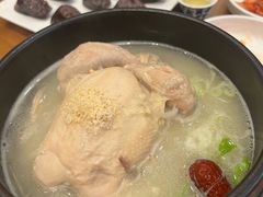 -长寿参鸡汤(朝韩风情街店)