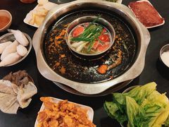 鸳鸯锅-邓莽子老火锅(鲁祖庙店)