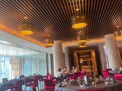 -粤尚腾香居中餐厅(首都机场希尔顿店)