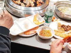 -黑金·寻焰自助百汇·烤肉·火锅(中街店)