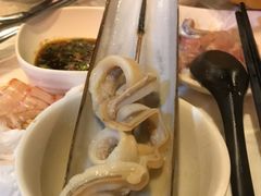 -鲜入围煮花胶鸡海鲜火锅