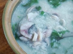 鲫鱼粥-华记粥饭店(印象容桂主题风情街店)
