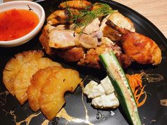 菠萝香草烤鸡-幸薈飯堂