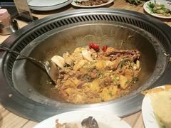 -山河屯铁锅炖鲜鹅·东北菜(开发区一店)