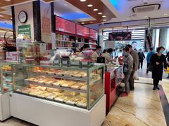 面包甜点陈列柜-泰康食品(南京东路店)