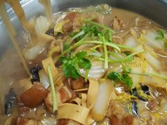 -福园东北菜饺子铁锅炖