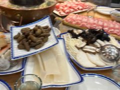 -盛元盛居传统炭火锅(绿园店)