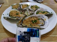 蒜茸烧生蚝-蠔爺王志德生蚝馆(金沙湾店)