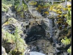 -阿萨巴斯卡瀑布观景点