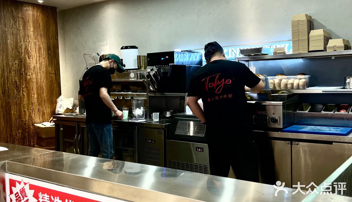 大连大口吃爆汁才过瘾的汉堡