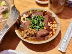 -谢老五跷脚牛肉·非遗传承店