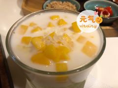 椰香鲜果西米露-GOGO Plate(成都太古里店)