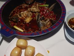 -何师傅美蛙鱼头(汉街店)