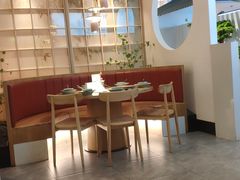 -蜜桃餐厅·伴山(绿宝广场店)