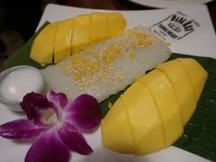 -Dang restaurant (patong phuket)