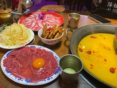 -萍姐火锅·公路夜市(武汉首店)