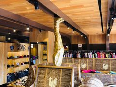-BAPE STORE®(斯普瑞斯奥特莱斯店)