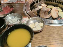 -香猪坊韩国烤肉专属门店(魏公村店)