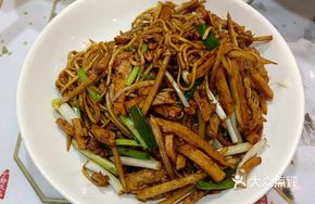 Spicy Pork Noodles
